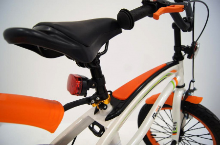 Двухколесный велосипед RiverToys 16 дюймов оранжевый